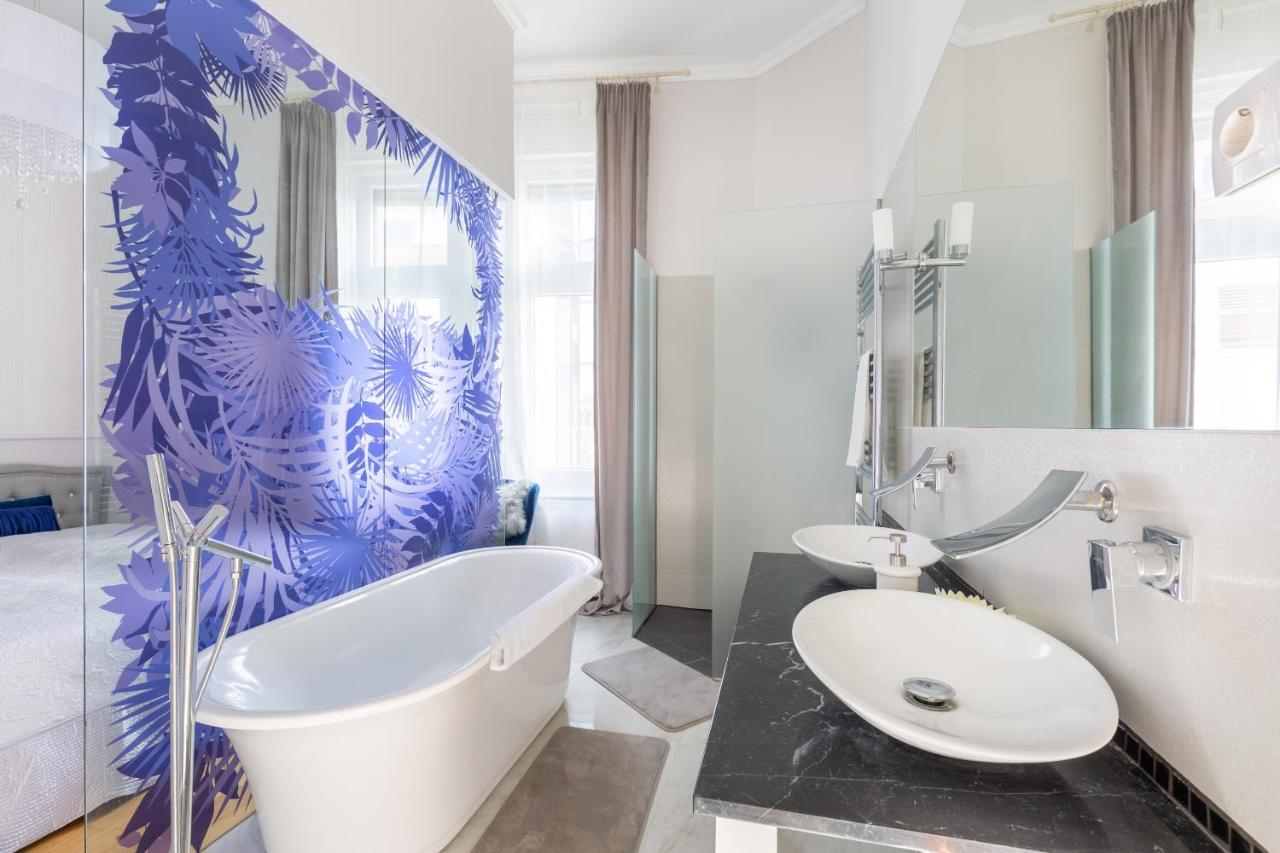 Designer Luxury Home In The Jewish Quarter Budapest Exterior foto